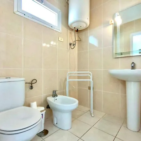Apartment Apartamento Solo Adultos Vistas Mar, Freewifi, A 550 M De Playa De Americas, En Tenerife Sur