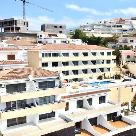 Apartamento Solo Adultos Vistas Mar, Freewifi, A 550 M De Playa De Americas, En Tenerife Sur Apartment *